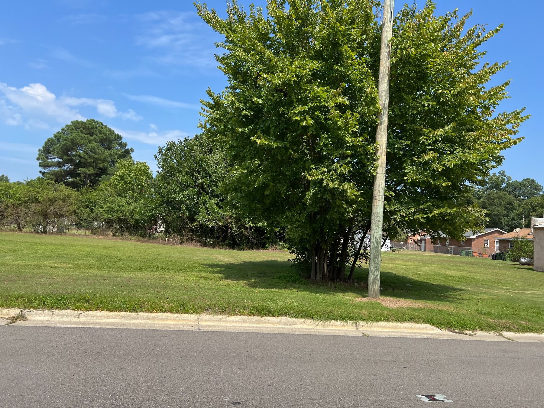 Commercial land at McDaniel Street